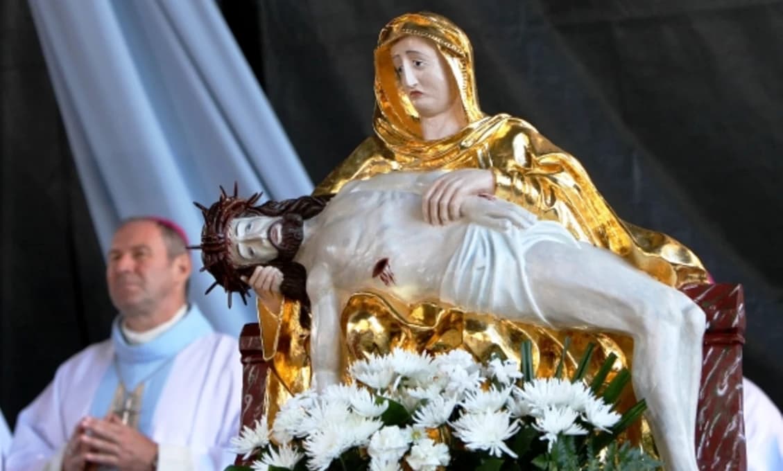 Katolíci na Slovensku slávia slávnosť Sedembolestnej Panny Márie