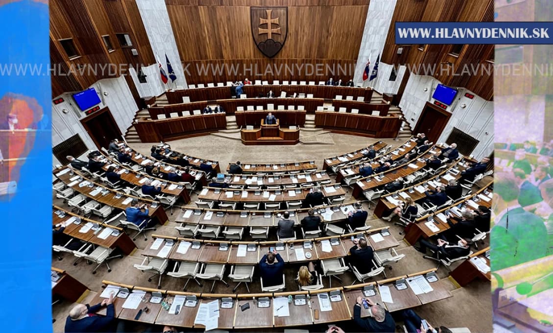 Hasiči zasahovali v súvislosti s búrkami najmä v obciach Hájske a Jahodná