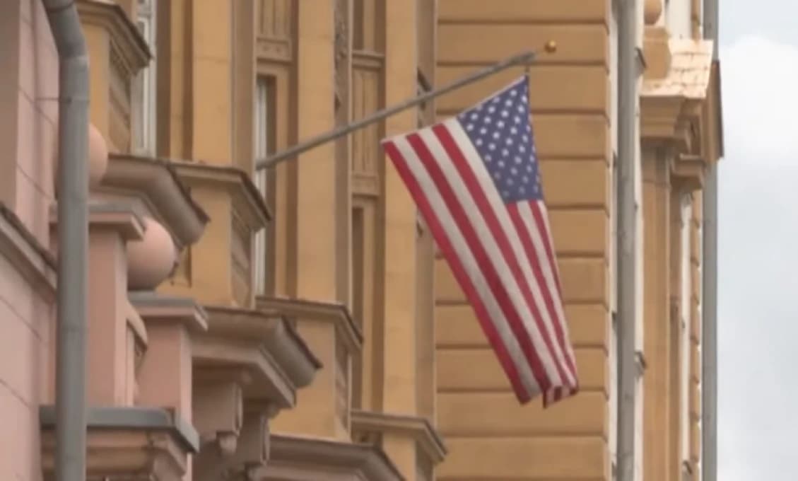 Američania, odíďte rýchlo z Ruska!