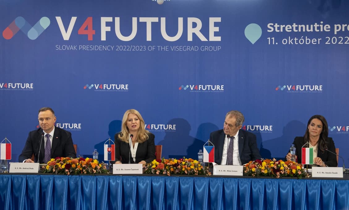 Stretnutie V4: Čaputová s prezidentom Poľska útočne, Zeman s prezidentkou Maďarska racionálne
