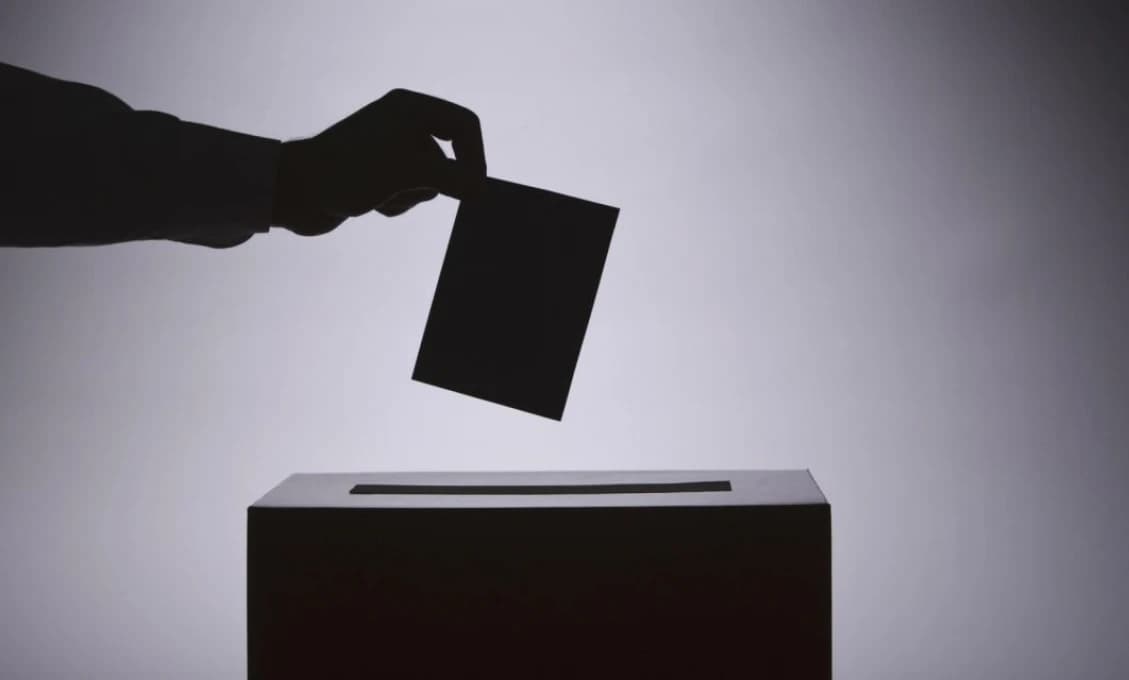 O dva týždne si budeme voliť starostov, predsedov krajov i poslancov