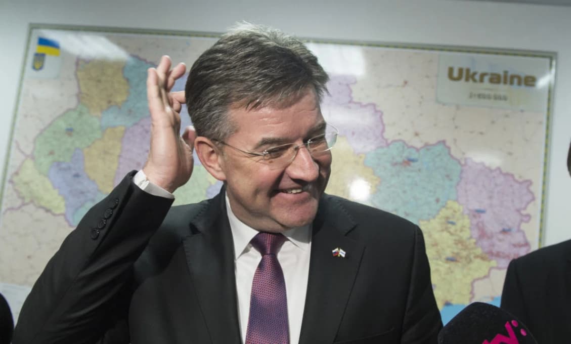 Lajčák sa stretol s Vučičom. Nezhodli sa na ničom