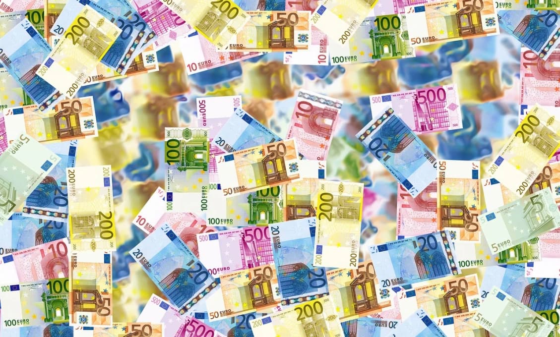 Bezodná Európa? Ukrajine budeme dávať 1,5 miliardy eur mesačne!