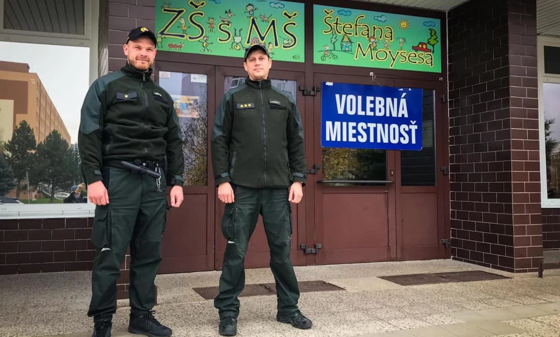 O bezpečnosť volieb sa staralo vyše 4300 policajtov