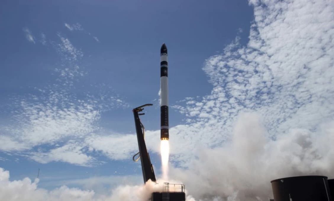 Ruská raketa vyniesla do vesmíru vojenský satelit