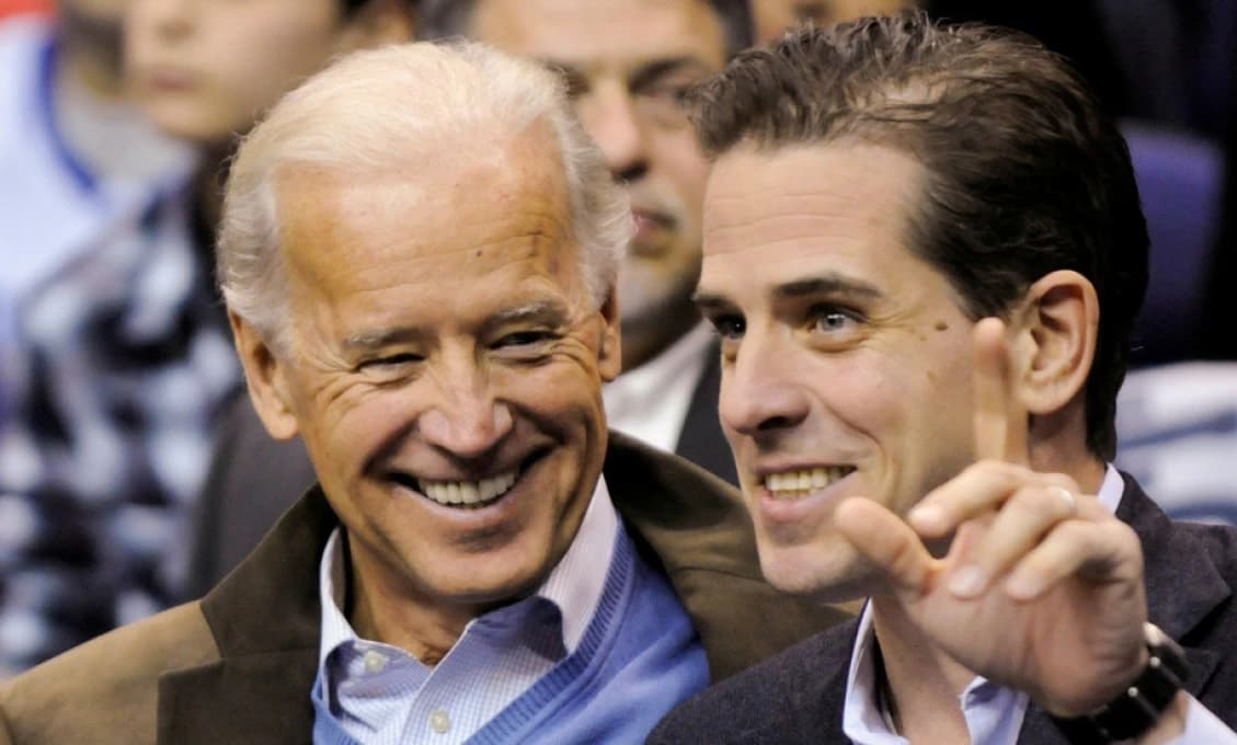 Machinácie klanu Bidenovcov postupne vyplávajú na POVRCH… Trump o tom HOVORIL už dávno…