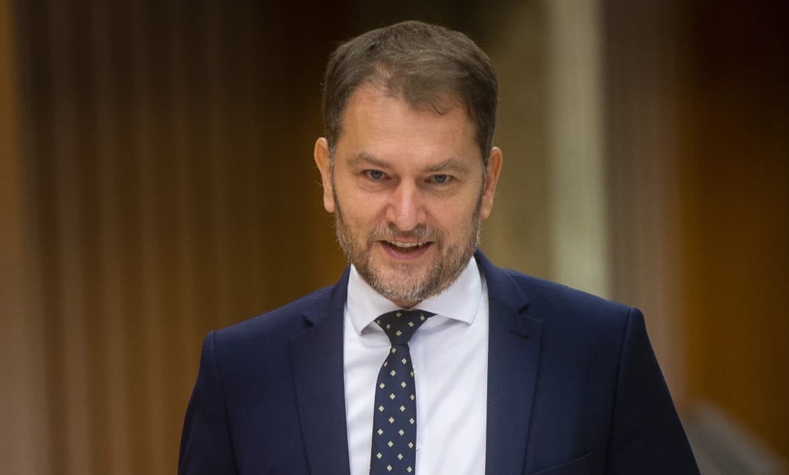 Pedagóg, spisovateľ, aktivista Ján Papuga: Sú tu ako betón na sídlisku pri Černobyle a môže sa stať, že tu zostanú "naveky"