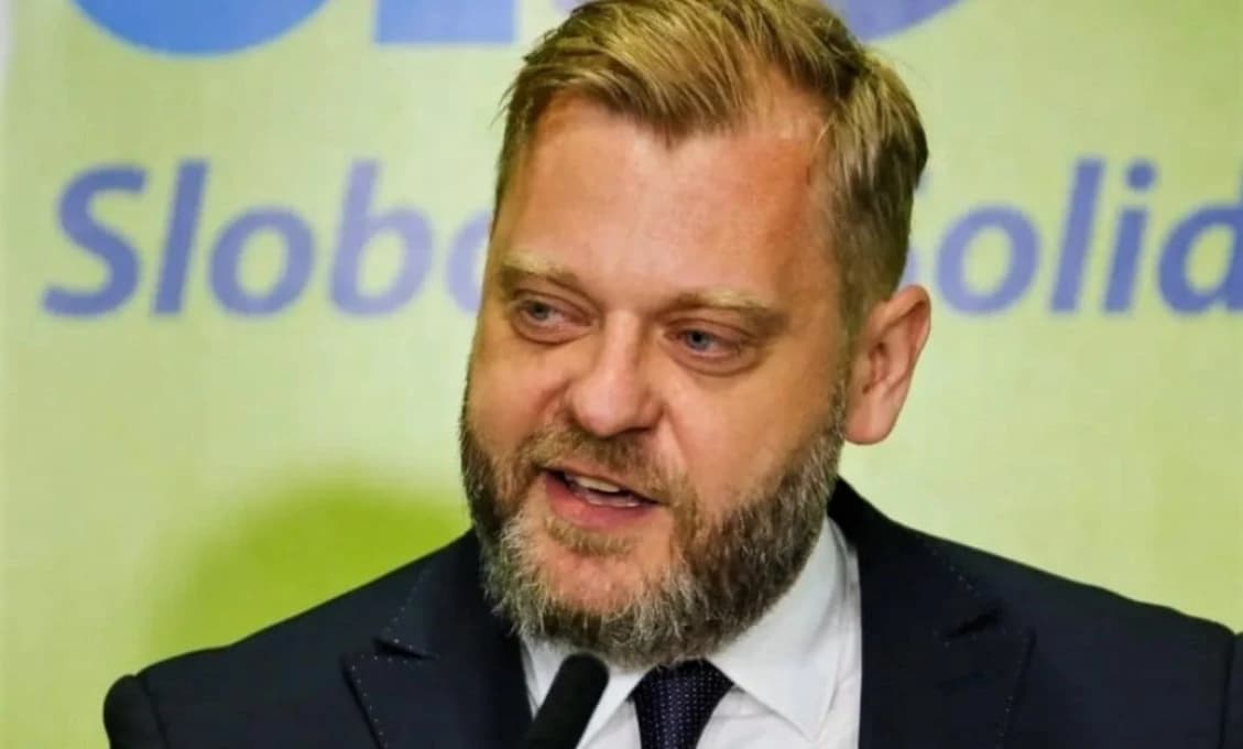 Krúpa tvrdo naložil Mikulcovi! Toho obraňuje hovorkyňa