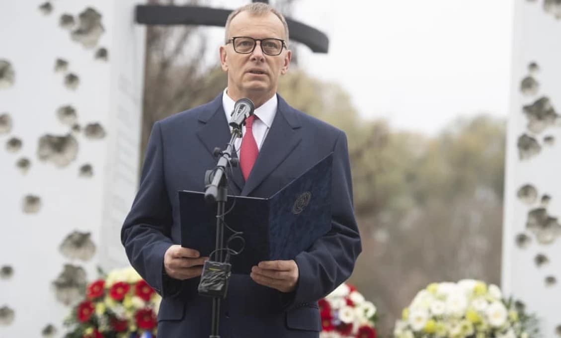 Boris Kollár NA ROVINU: Aj po 30-tich rokoch sa máme MIZERNE!