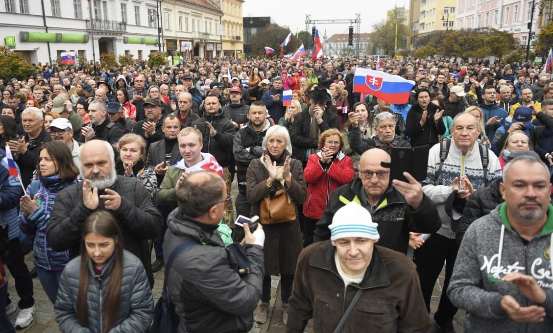 Dnes to bude VRIEŤ! Chystajú sa viaceré zhromaždenia