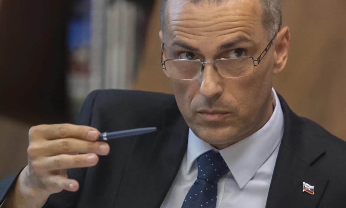 Maroš Žilinka JASNE A OSTRO ODBORNÍKOM Trestného poriadku!