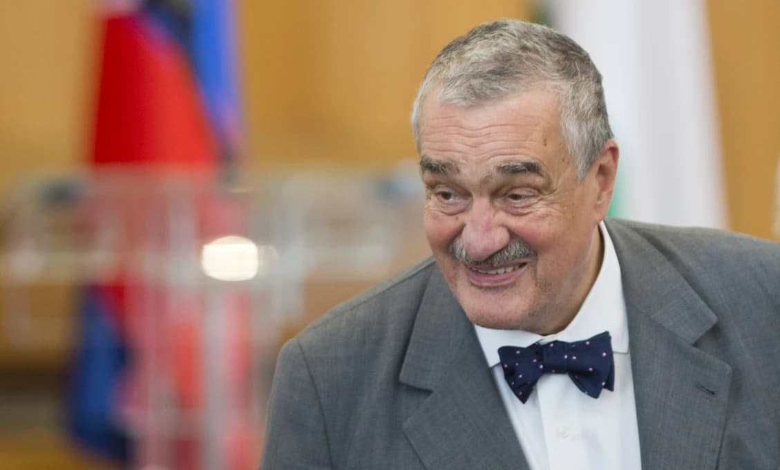 Rusko nepozná svoje hranice. Čoskoro sa rozpadne, myslí si Schwarzenberg