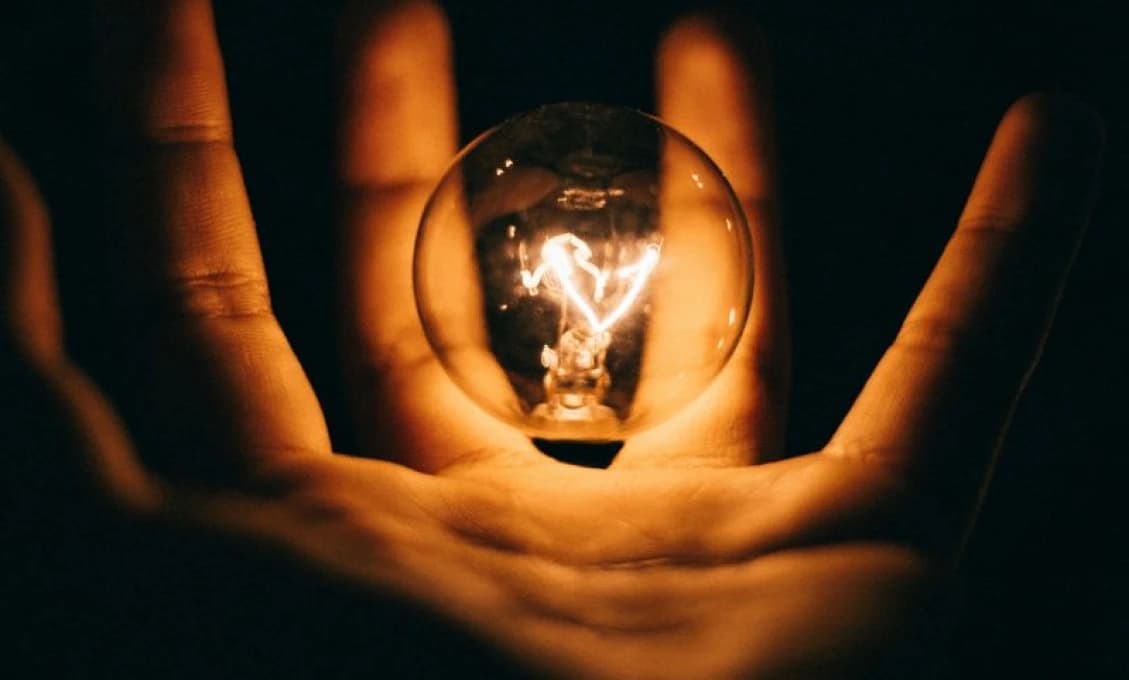 Známy advokát má RIEŠENIE na vysoké ceny energií!