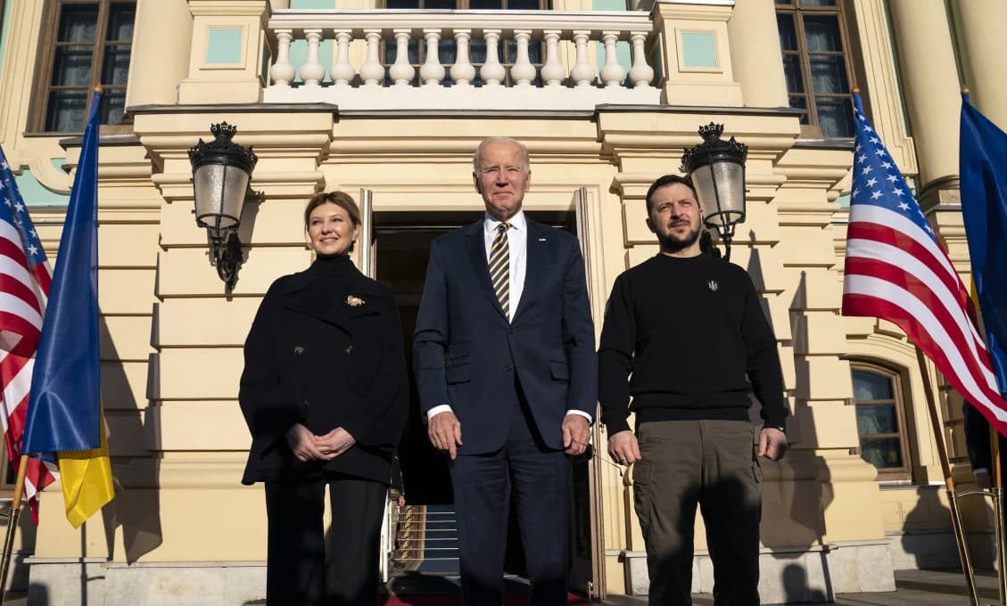 Americký prezident Biden v Kyjeve prisľúbil novú vojenskú pomoc ukrajinskému režimu
