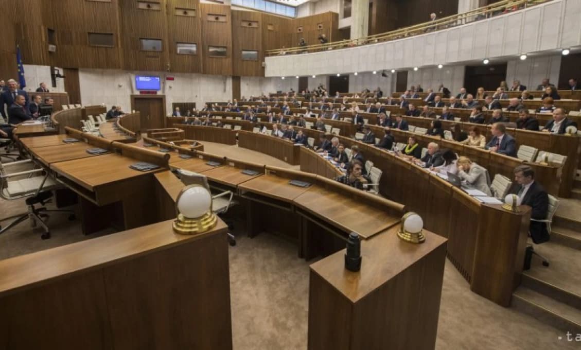 Turecko je „už v oblasti“. USA sa nebudú miešať do tureckej cezhraničnej operácie v Sýrii.