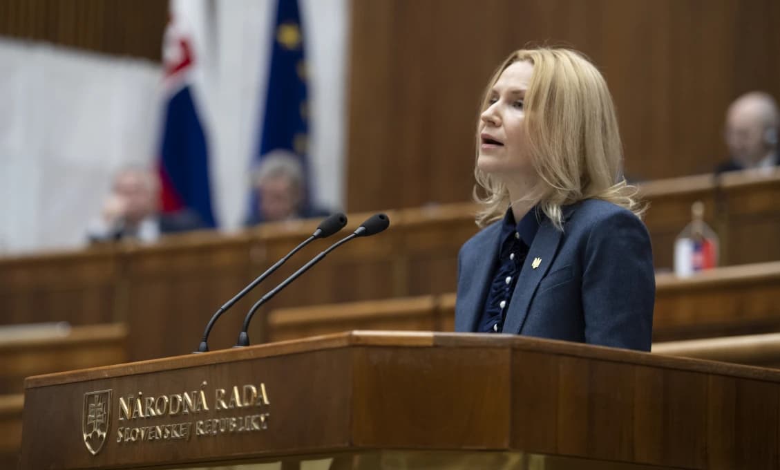 Kondratiuková v NR SR! Sme ešte na Slovensku?
