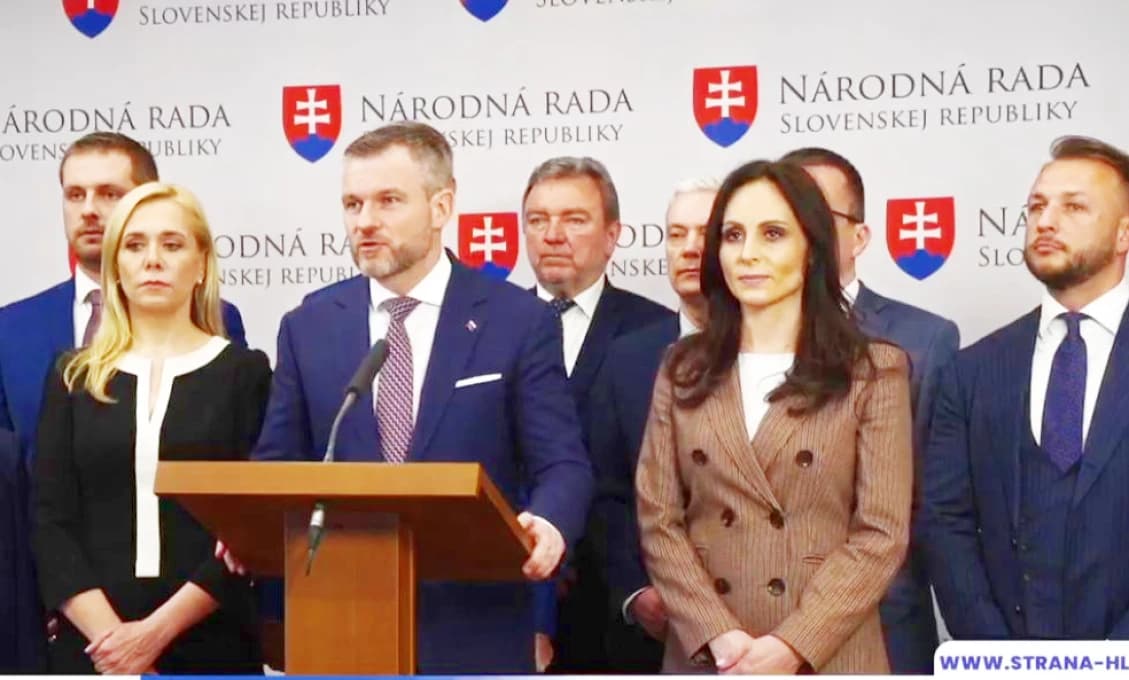 Hlas vyzýva Hegera, Čaputovú i Vlčana: KONAJTE KONEČNE!