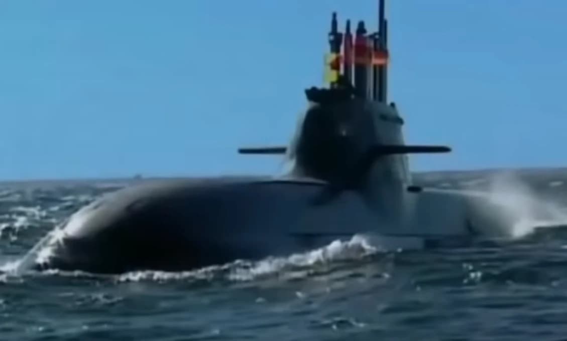 Americká ponorka dohliada na mier