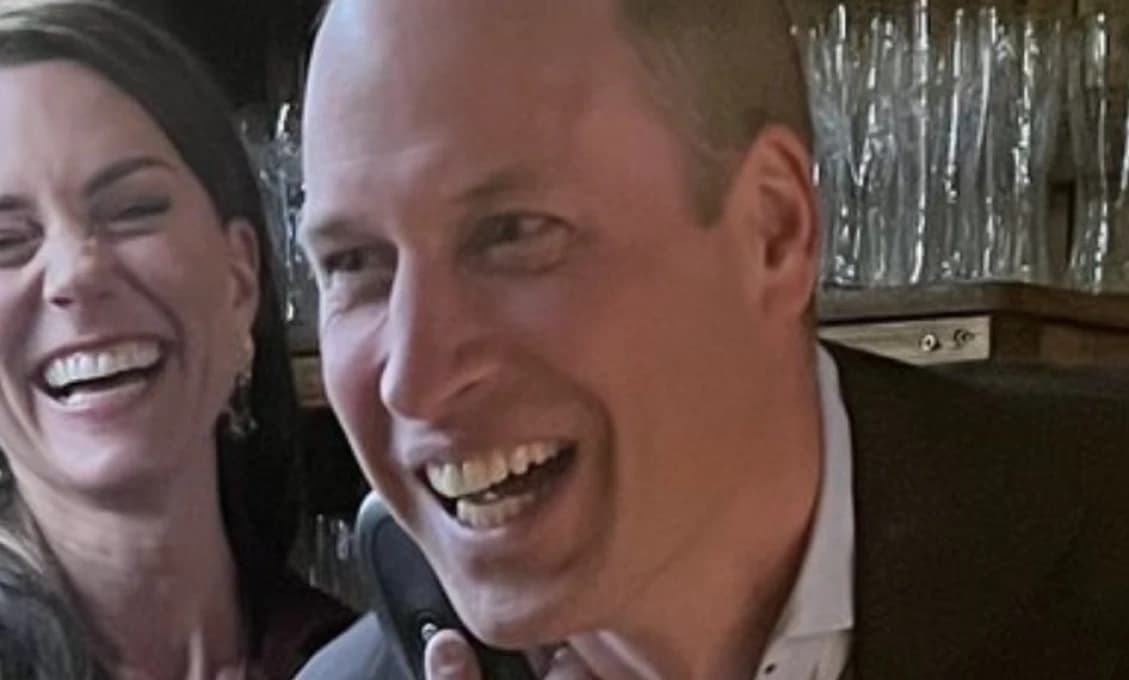 Keď vám rezerváciu v reštaurácii potvrdzuje princ William...