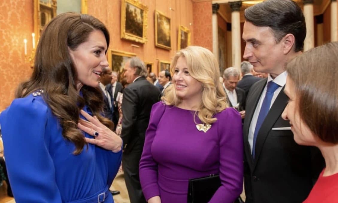Hlas ľudu: Šaty nerobia prezidentku, pani Čaputová!