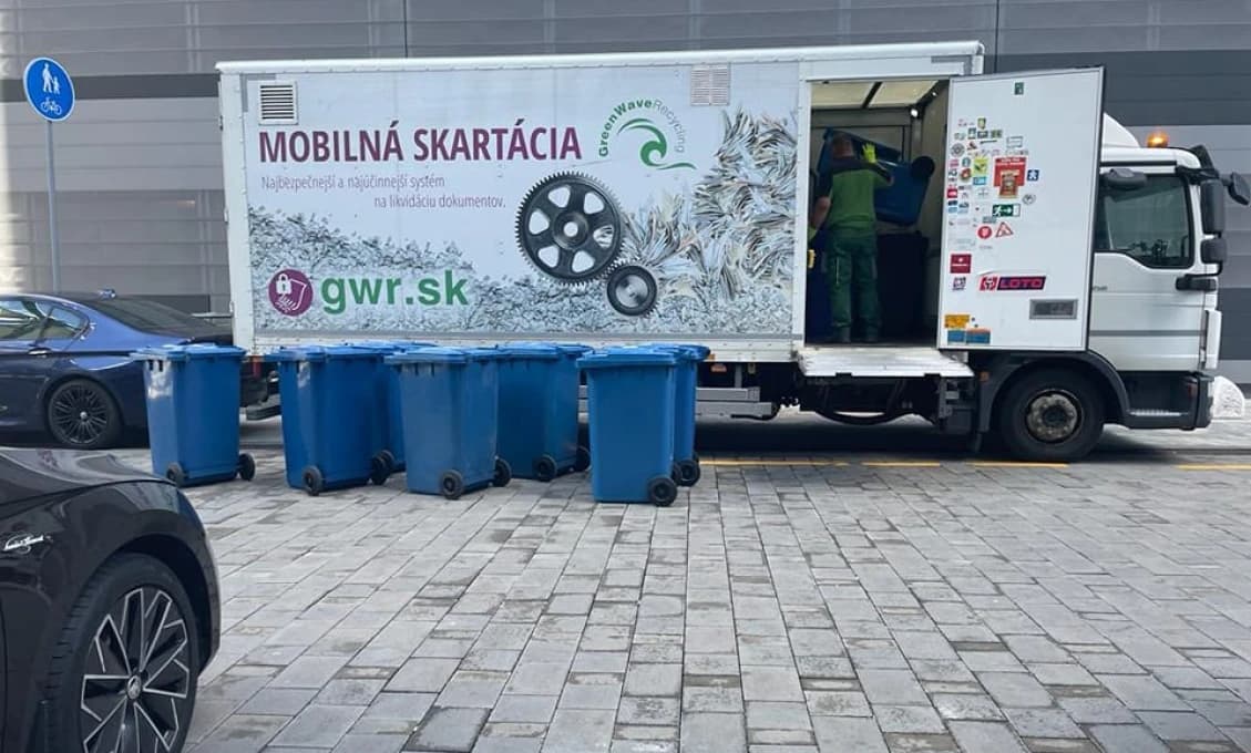 Skartovači všetkých krajín spojte sa - Remišová končí