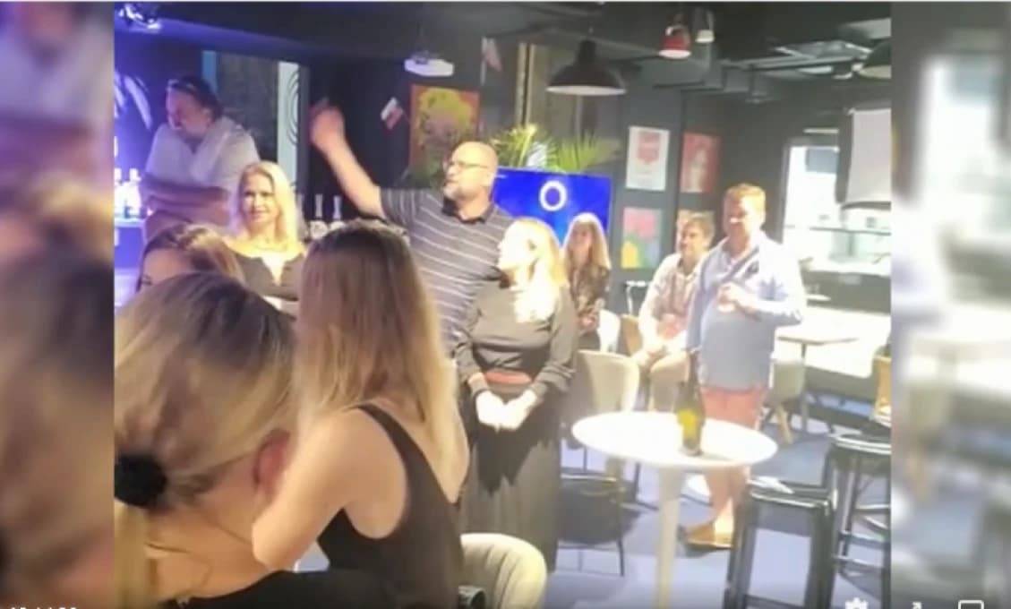 ŠOKUJÚCE VIDEO: Sulík dal svojim kamarátom na výlete v Dubaji vážnu úlohu! Museli do rána…