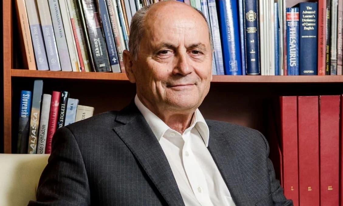 Ján Čarnogurský: "Ak chceme mier, musíme zvoliť vládu, ktorá chce mier"