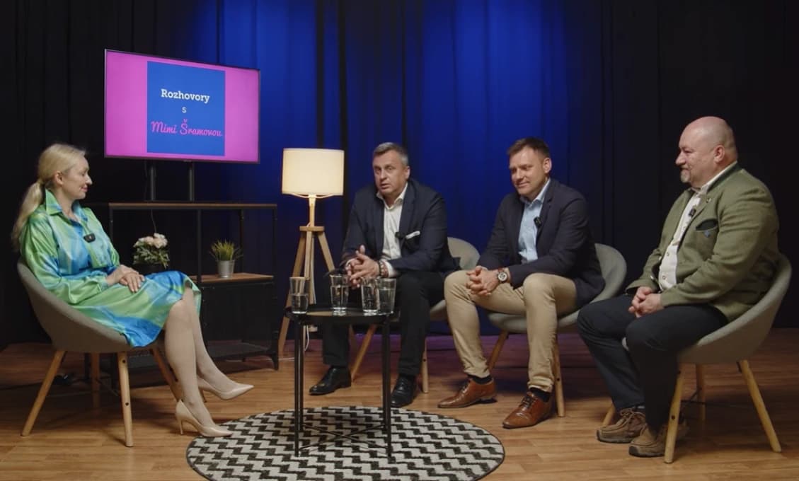 Lídri z SNS: Do politiky treba vniesť slušnosť a dôveru (VIDEO)