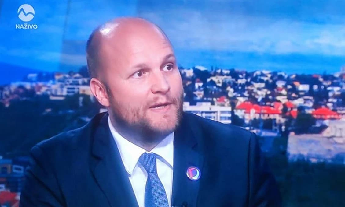 Demokrati sú tragédi - klamú patologicky