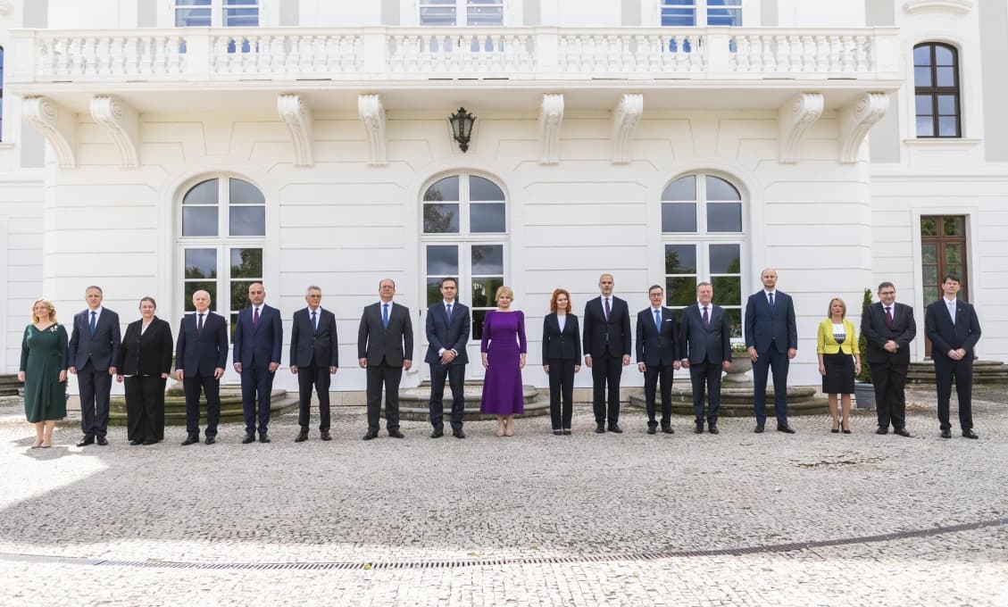 TAK TOTO JE TÁ DEMOKRACIA? Takýto škandál ešte Slovensko NEZAŽILO!