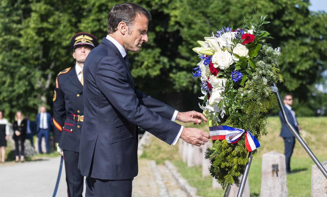 Macron si uctil Milana R. Štefánika (FOTOGALÉRIA)
