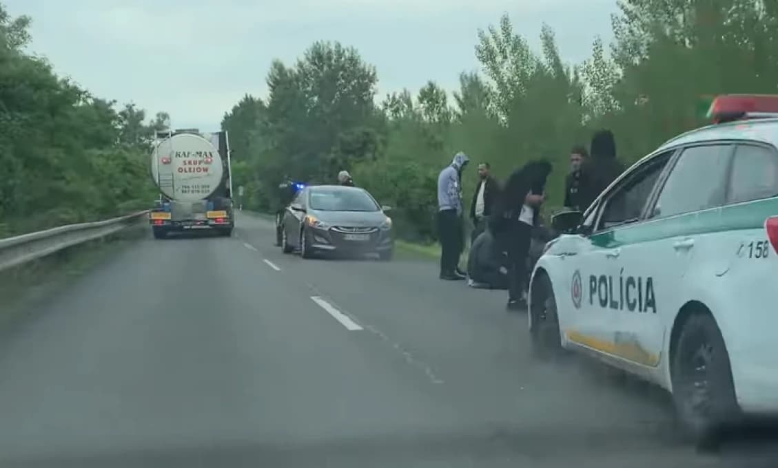 Kaliňák mal pravdu: Vlna migrantov bude na jar a v lete narastať (VIDEO)