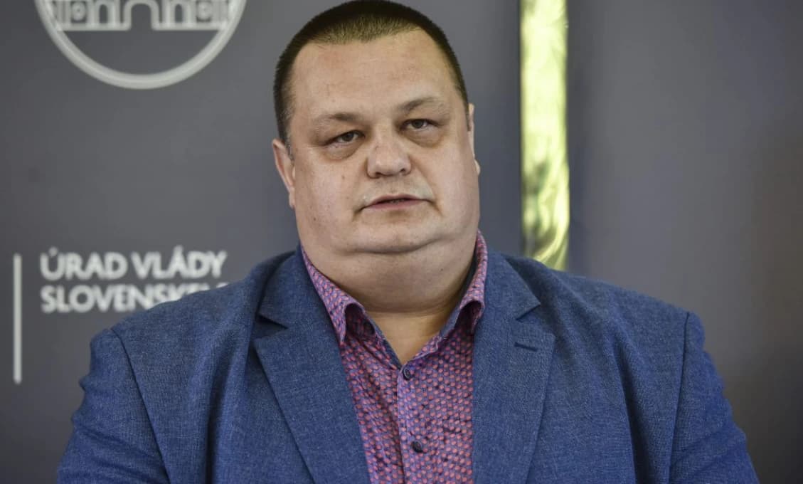 Ján Mikas odkazuje: Nepanikárte!