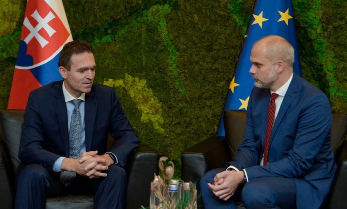 Prioritou vlády je NEUTÍCHAJÚCA pomoc Ukrajine