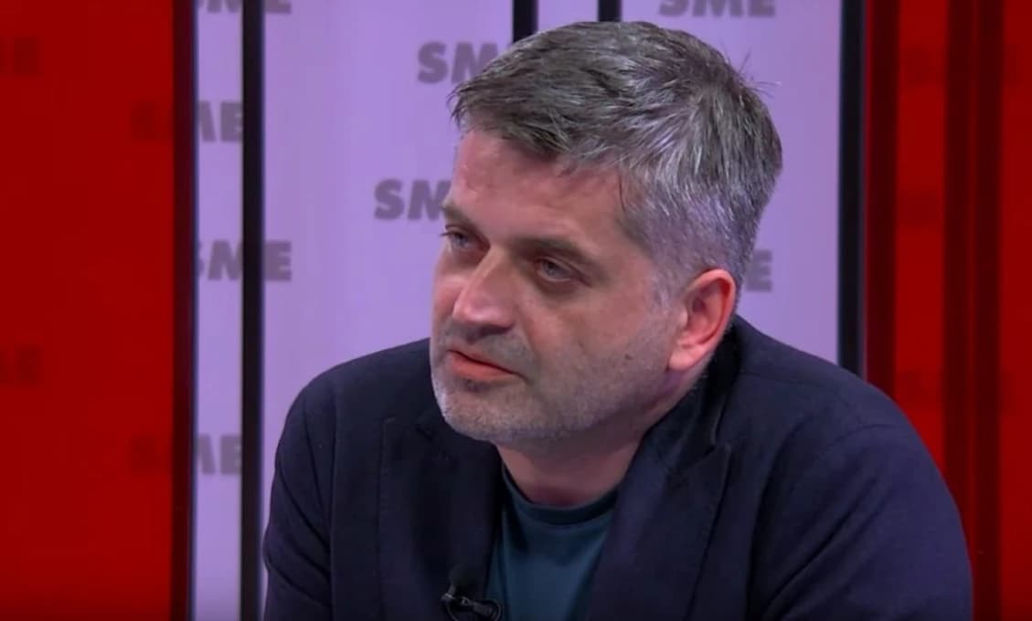HNUS! Šéf slovenskej pobočky Nadácie otvorenej spoločnosti chce, aby Soros dostal štátne vyznamenania