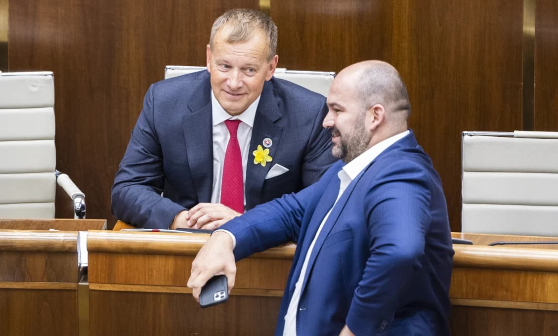 Pčolinský NATREL Čaputovú! Dôvod, prečo PRELOŽILA voľby na september