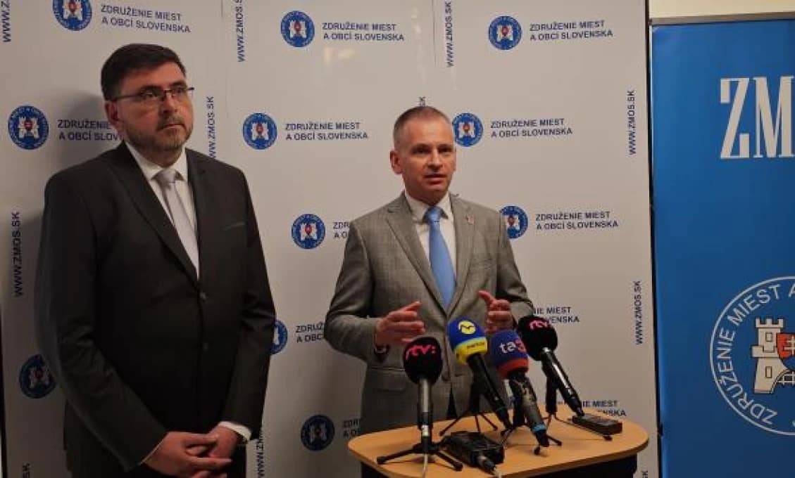 SAMOSPRÁVY SA TOPIA! Čaputovej premiér nečakane zrušil stretnutie so zástupcami samospráv!
