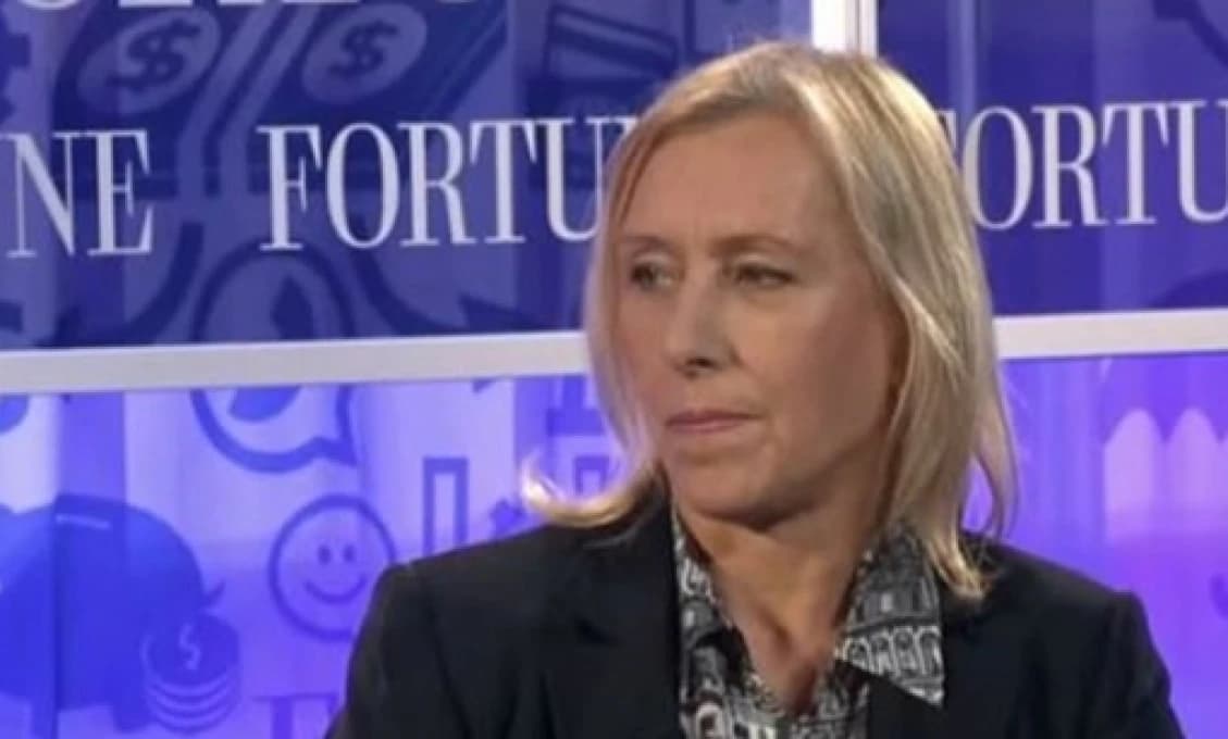 LEN ŽENY, NIE TRANS, povedala Martina Navrátilová. A MÁ VEĽKÝ PROBLÉM!