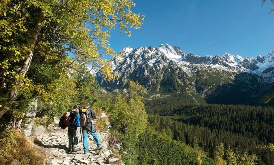 Vysoké Tatry:Traja poľskí turisti uviazli v exponovanom teréne