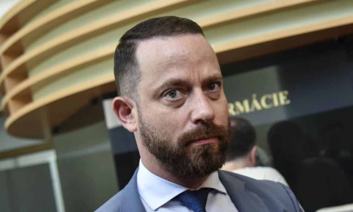 Najvyšší súd SR POTVRDIL ODMIETNUTIE OBŽALOBY podanej na advokáta Mareka Paru