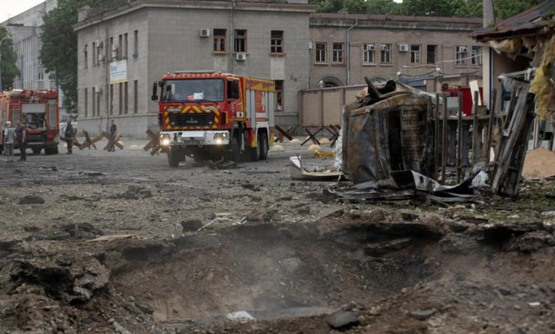 Ruská ODVETA za Taganrog! Dnepro v PLAMEŇOCH