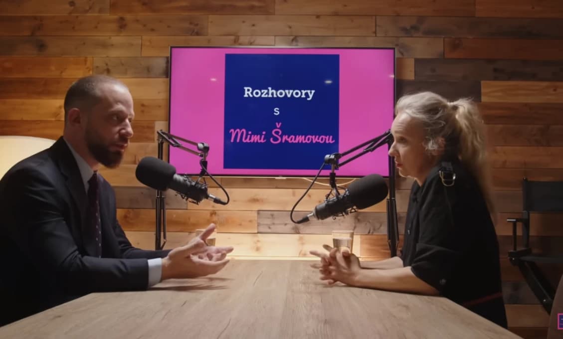 Para: Novinári nevedia, čo so situáciou, do ktorej sa sami dostali (VIDEO)