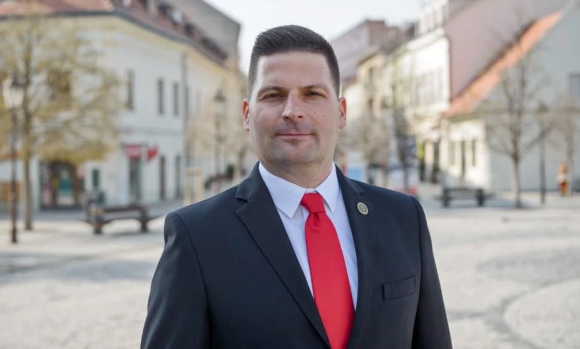 Slovenské Hnutie Obrody pozýva osláviť Deň Ústavy SR pred Prezidentský palác