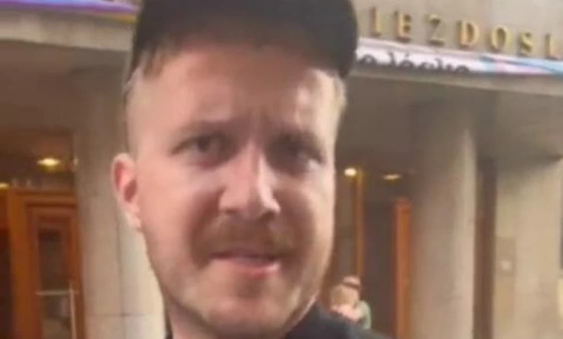 Politológ o agresívnom progresívnom aktivistovi: Násilný hulvát, ktorého by mal niekto zastaviť! (VIDEO)
