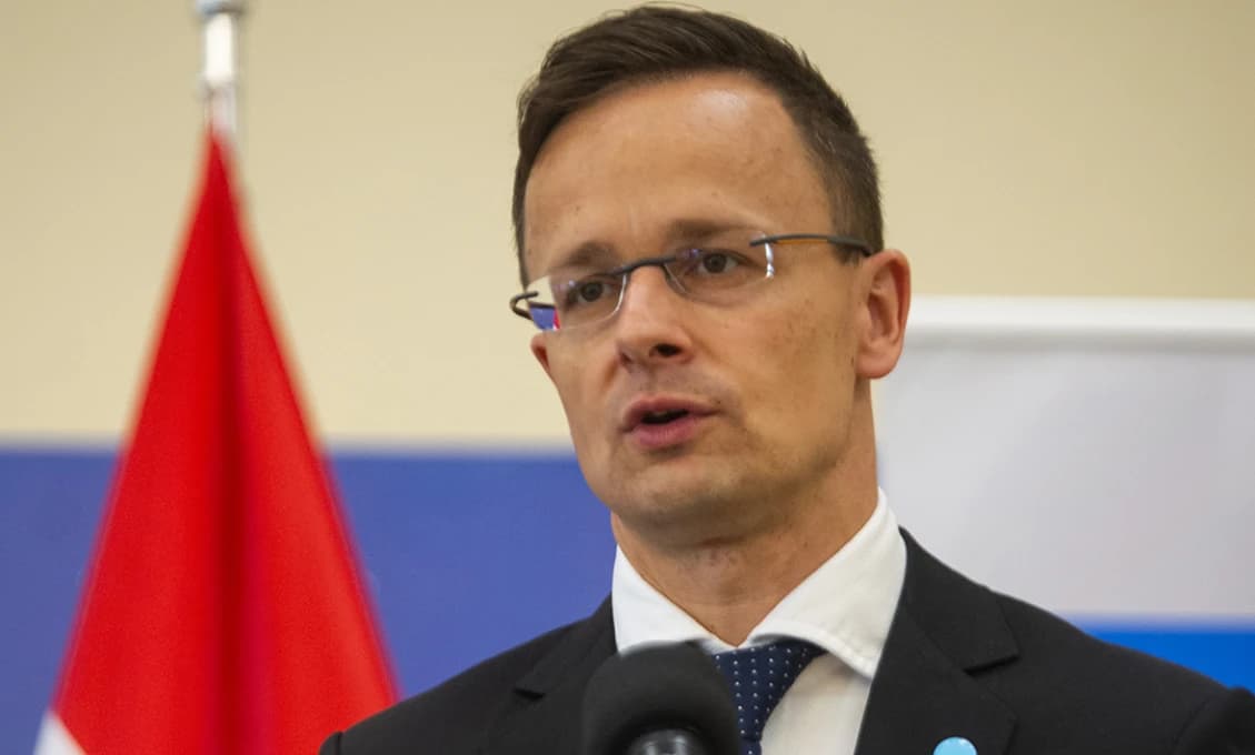 Maďarsko: EÚ rozšírila vojnu na Ukrajine do sveta