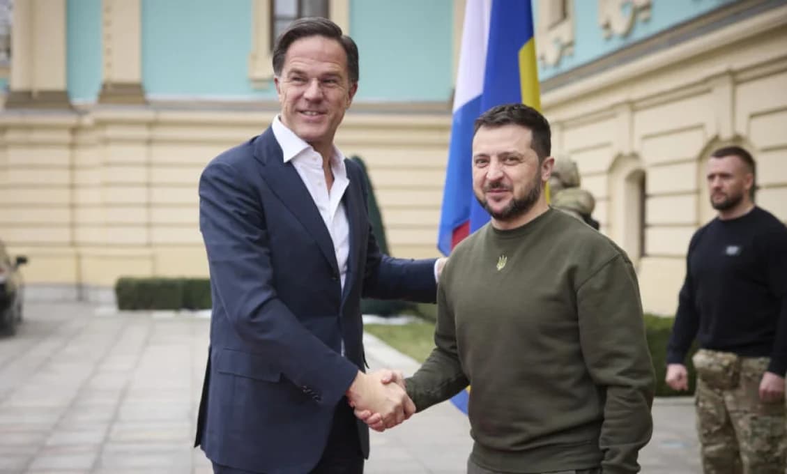HOLANDSKO CÚVA! Rutte nepodporuje vstup Ukrajiny do EÚ