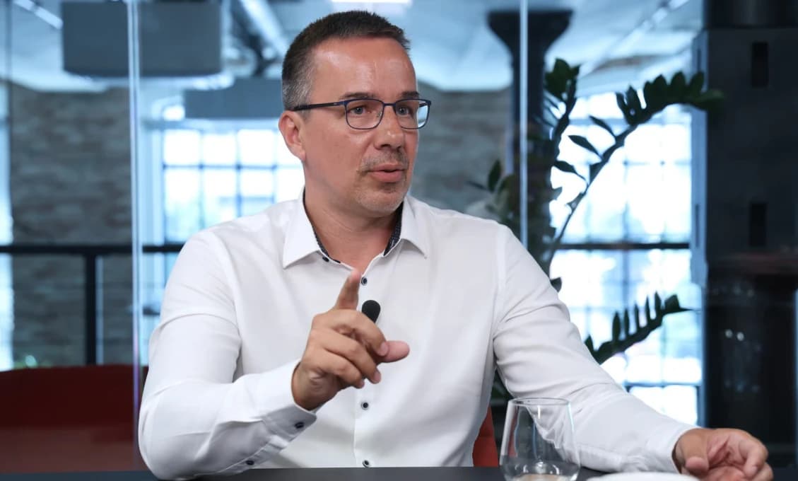 Erik Tomáš to povedal jasne: PREČO SA S PROGRESÍVNYM SLOVENSKOM NEDÁ VLÁDNUŤ… (VIDEO)