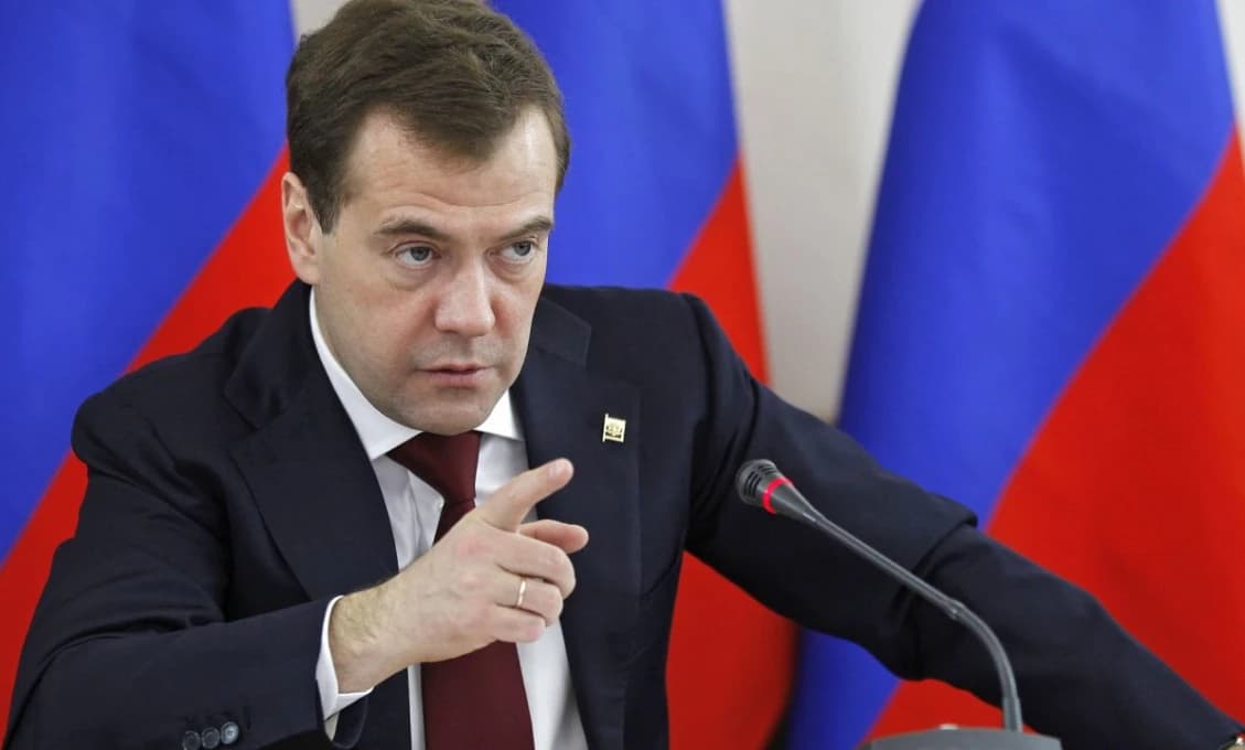 Dmitrij Medvedev zavaril sieť: Zbrane čo ste dali Ukrajine teraz zabíjajú Izraelčanov!