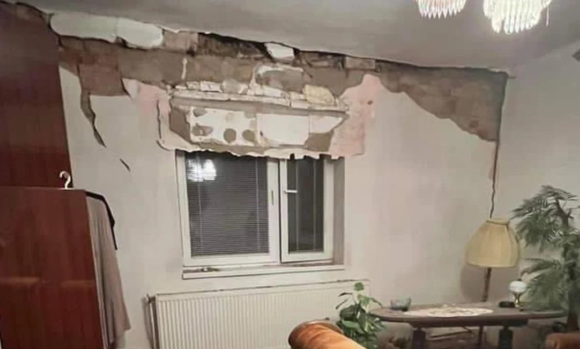 ZEMETRASENIE NA VÝCHODE: Praskali steny, vypadla elektrika, utrhla sa loď