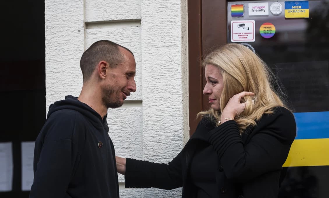 Čaputovej slová zazneli na Zámockej ulici. Davom sa šíril smútok